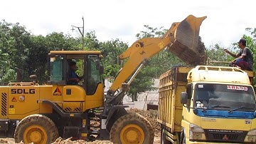 Wheel Loader SDLG LG 936L Loading cassava in Truck Mitshubishi Canter Wheel Loader Working Video