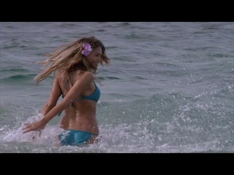 Клип к фильму Голубая лагуна (Indiana Evans and Brenton Thwaites) Индиана Эванс и Брентон Туэйтс