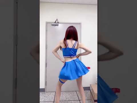 Tiktok Kore Japon Çin Asya dans Twerk twerking mini etek dans videoları yeni 😍 #shorts #tiktok