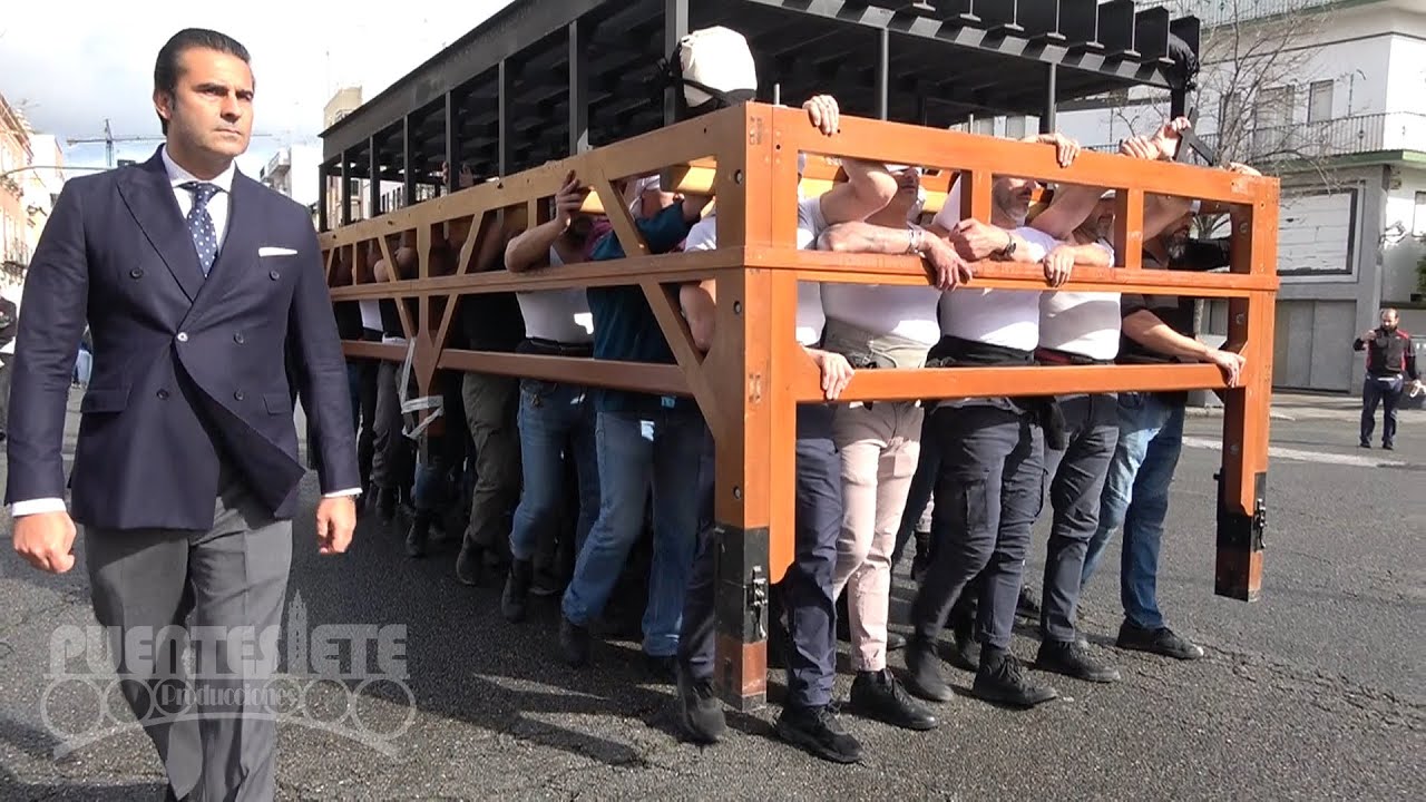 Segundo Ensayo Costaleros de los Panaderos. Paso del Soberano Poder. Cuaresma en Sevilla de 2025.