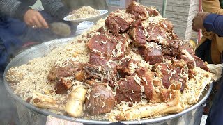 Golden Pulao Mountain - Zaiqa Chawal - Pakistan Special Golden Pulao - Street Food in Peshawar