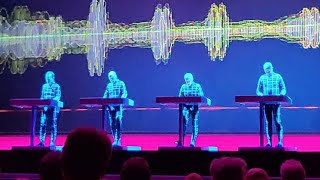 Kraftwerk 3d  Autobahn    The State Theater Minneapolis Minnesota 6122