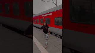 Delhi Railway Station @AliceSwiftVlogs #shorts #viral #viralshorts #youtubeshorts Resimi