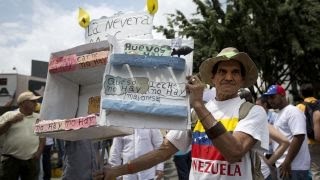 Is Venezuela on the verge of collapse? screenshot 5