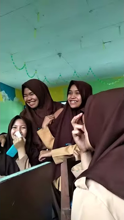 disaat cewek ngerumpi
