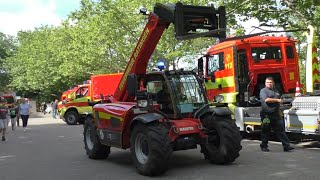 Teleskoplader der Feuerwehr Ratingen