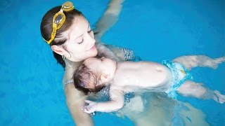 How to Introduce a Baby to Swimming: Safe Entry