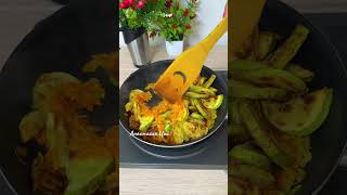 Кабачки в сметанном соусе