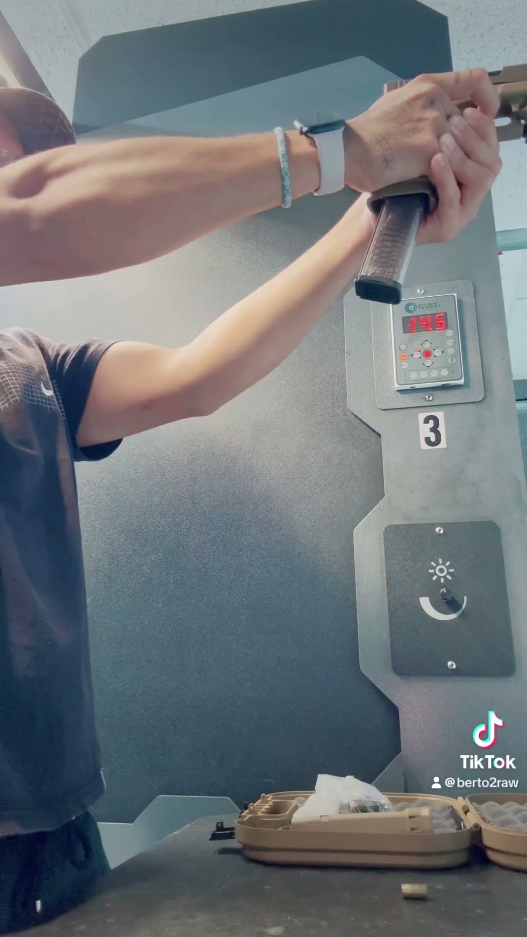 #glock19x #shooting #range #indoor #practice #aimbot - YouTube