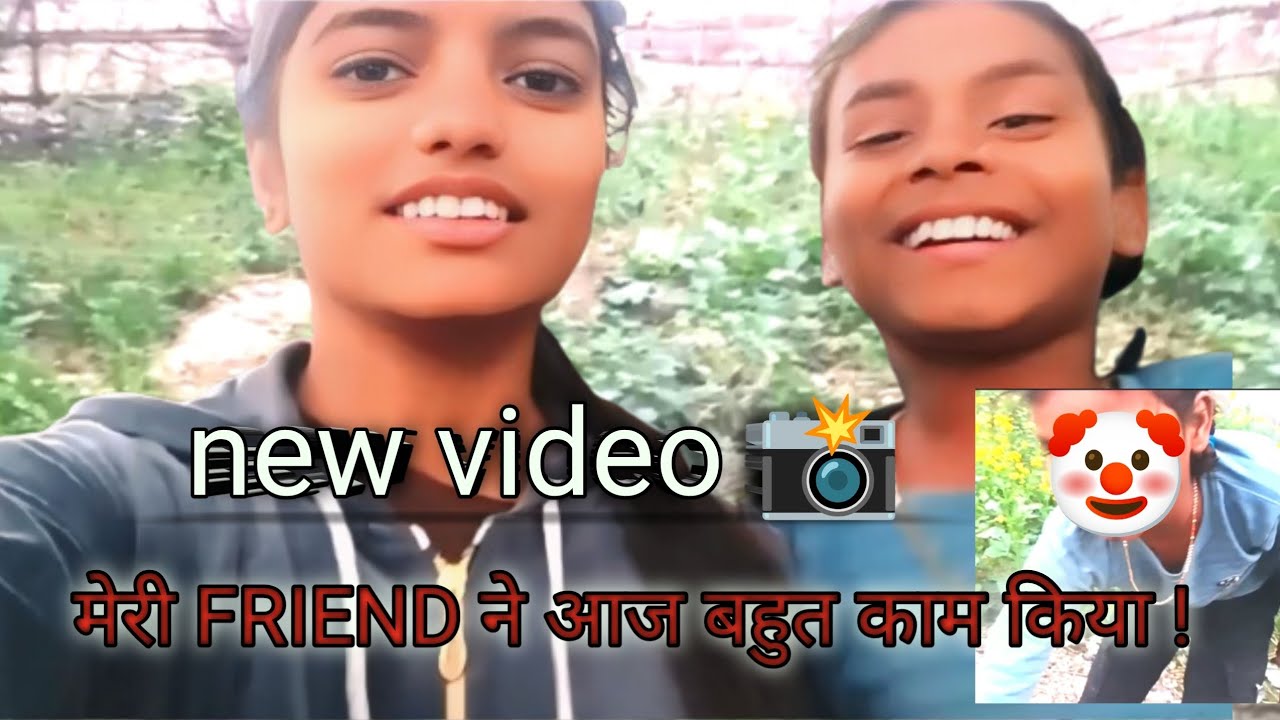 Ujala lakdi kat rhi h..!😅 