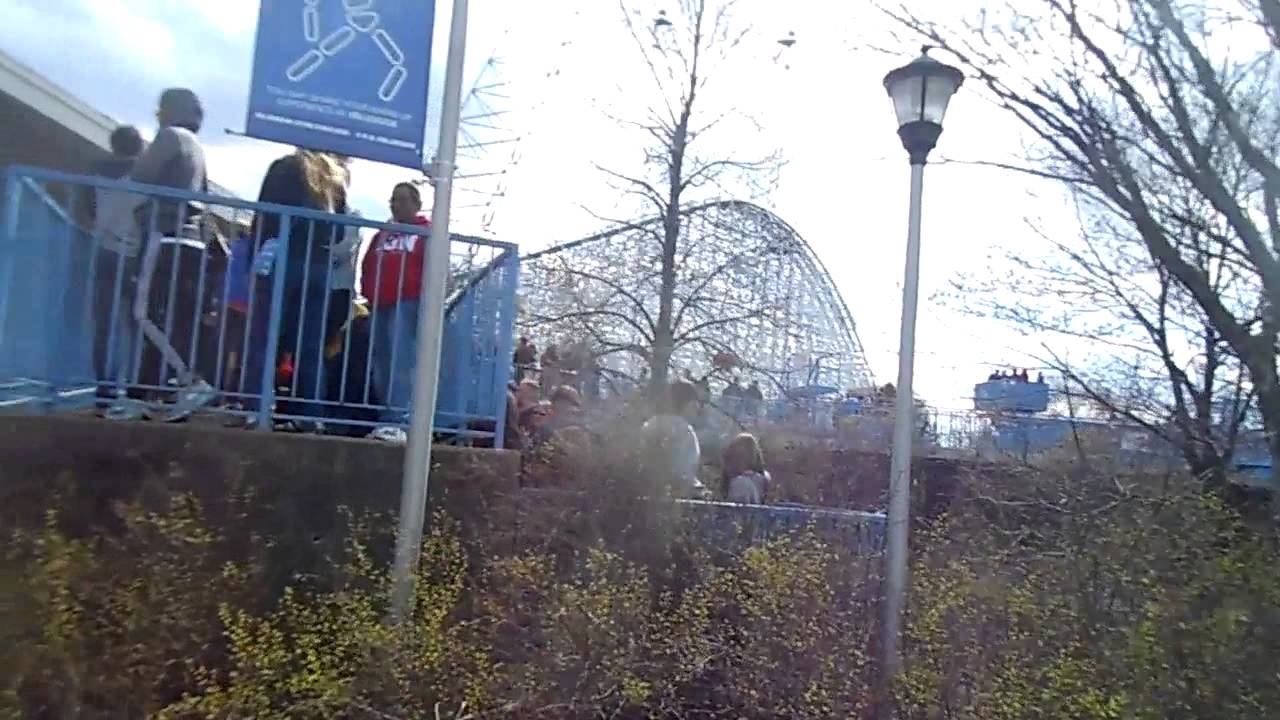 American Eagle Full Queue Six Flags Great America Opening Day 2014 53