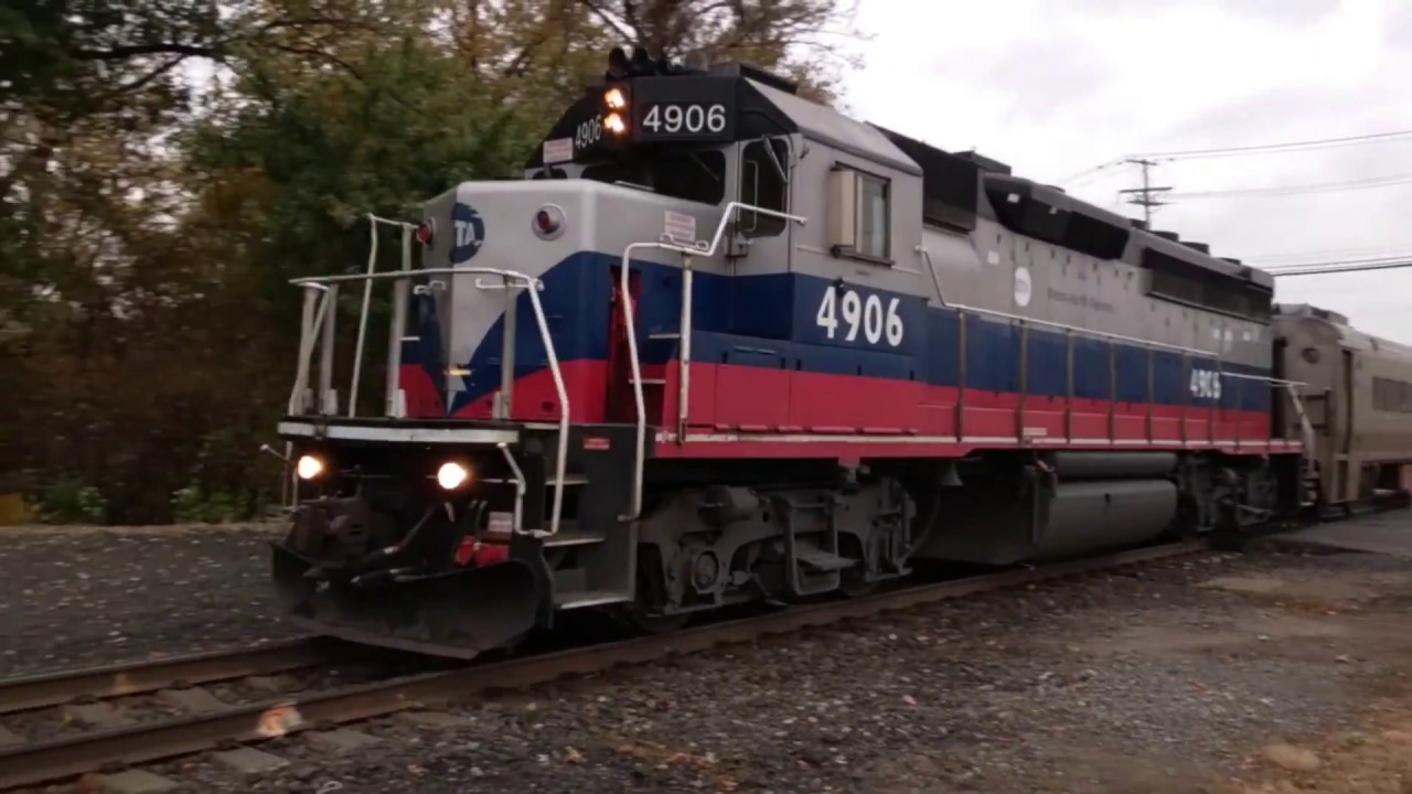 Metro-North GP40PH-2 4906 Leading Train 1621 on the PVL