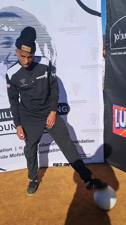 Rele Mofokeng is a gangster😂 #relebohilemofokeng #orlandopirates #kaizerchiefs #BetwayPrem