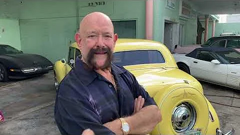 Clay goes to South Beach Classics!! Look at some c...