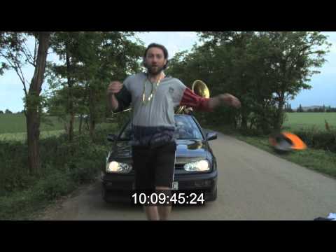 Bystrík a Robo Papp NA CESTÁCH (offical video)