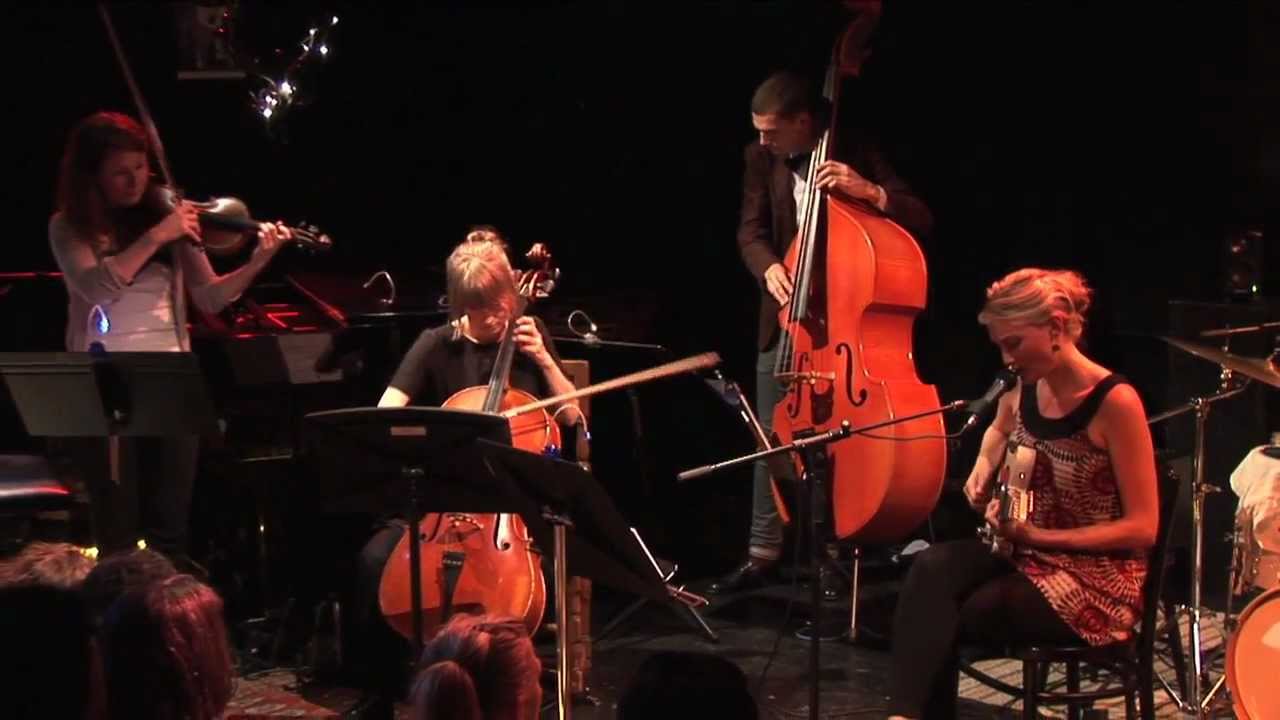 FÖNSTERPLATS - Lovisa Samuelsson, Live in Gothenburg, Sweden, 2011