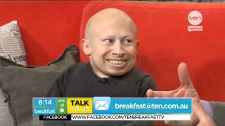 Verne Troyer, mini-me, in Australia!