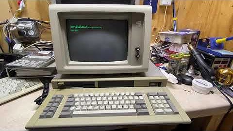 Wyse WY-1100 booting IBM DOS 3.3 from freshly formatted Seagate ST-225