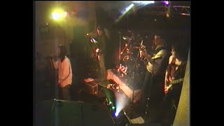 A2Z - Whole Lotta Rosie/Rock and Roll - 2000 screenshot 3
