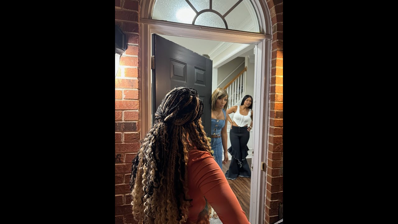 The woman who was with Robert shows up to Amanda’s house while ...