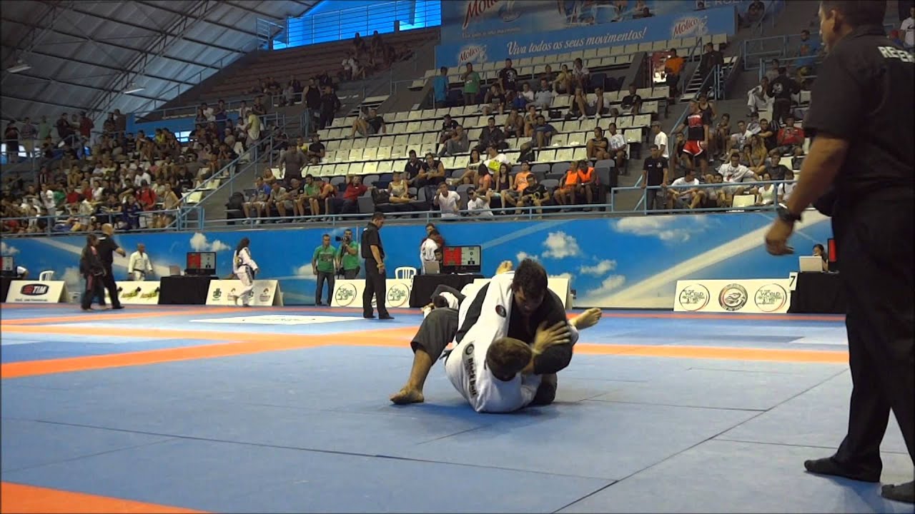 Final Absoluto Pesado Faixa Roxa - Seletiva São Paulo WPJJC Abu Dhabi 2014