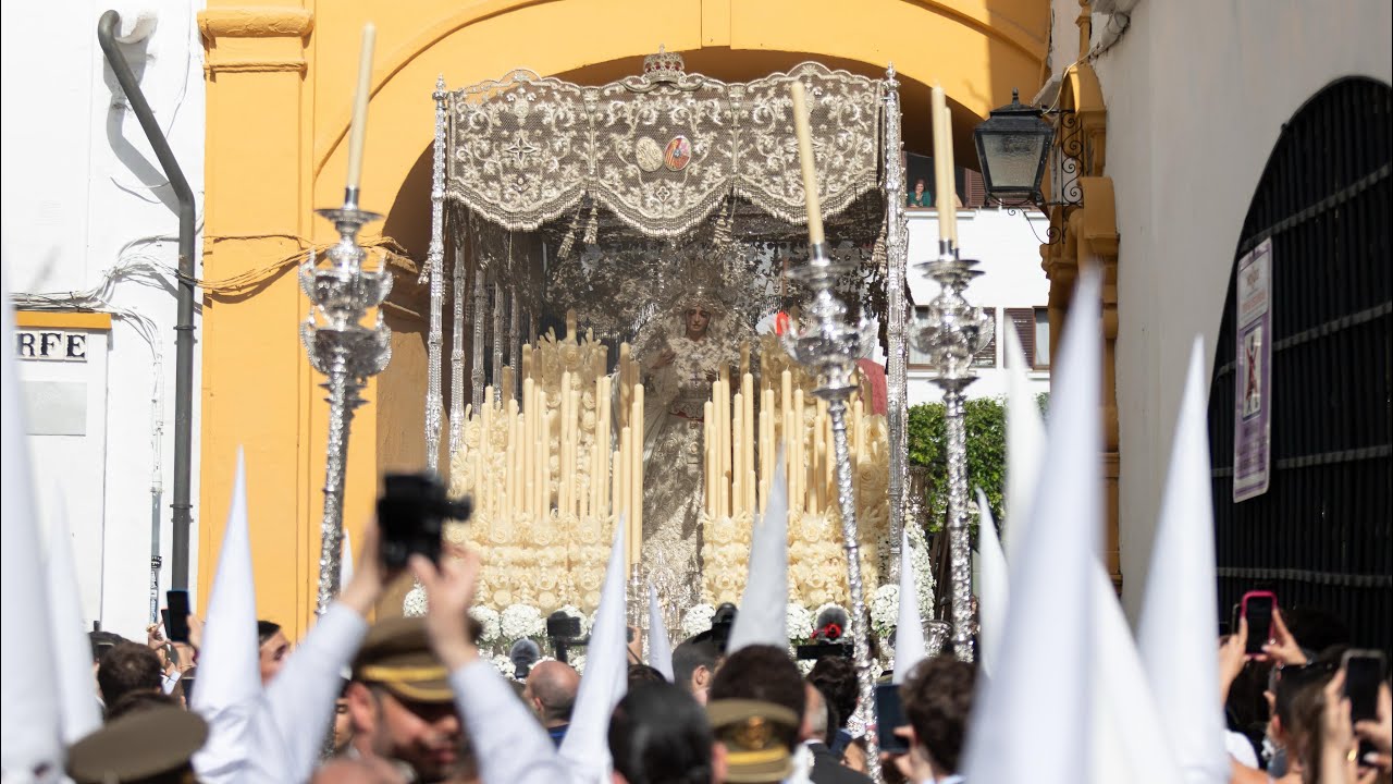 Virgen de La Paz en el Postigo | Domingo de Ramos 2025
