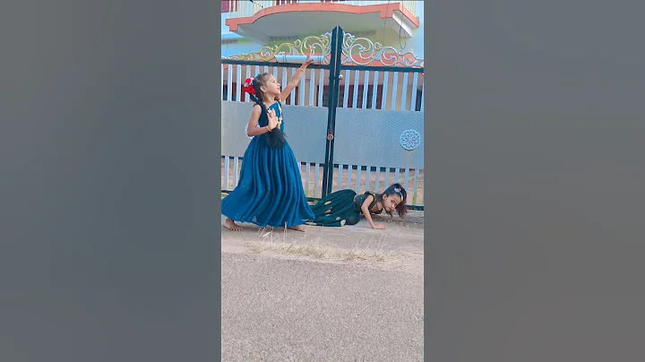 Trending Shorts #song #dance #nehasinghrk #viralsong #video #youtubeshorts #trendingvideo #viral