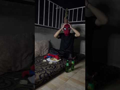 تيمو جاع الساعه 2 بليل 🥐😂
