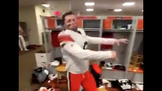Baker Mayfield busts out funny dance moves in locker-room dance party after THRILLING win vs Bengals