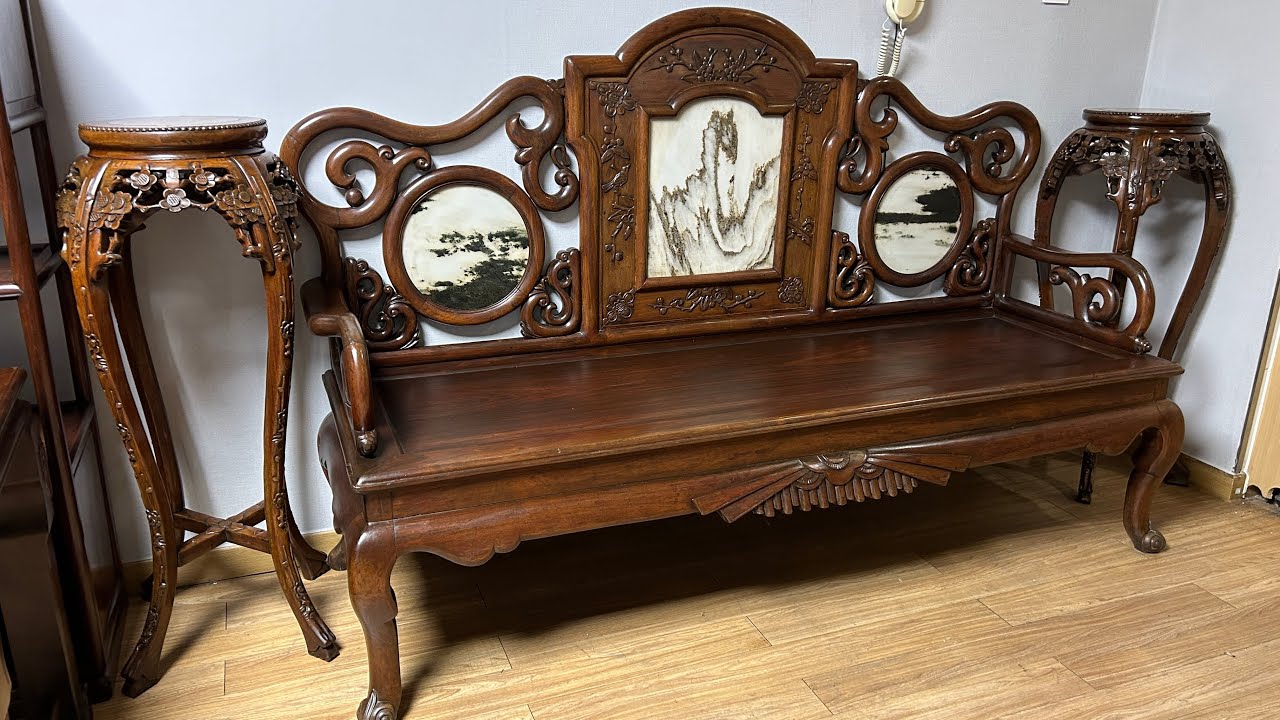 中国 稀少清代黄花梨 古董家具 maxresdefault.jpg