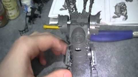 Warhammer 40k Ork Deff Dredd Assembly