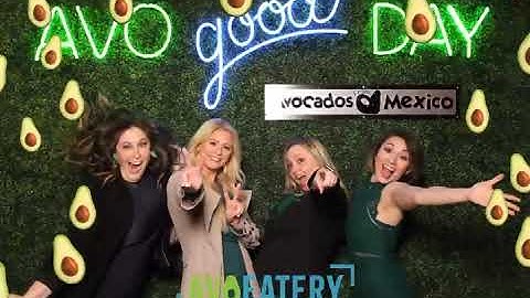 Matrix Booth Multi-Camera Array with 3D Overlay