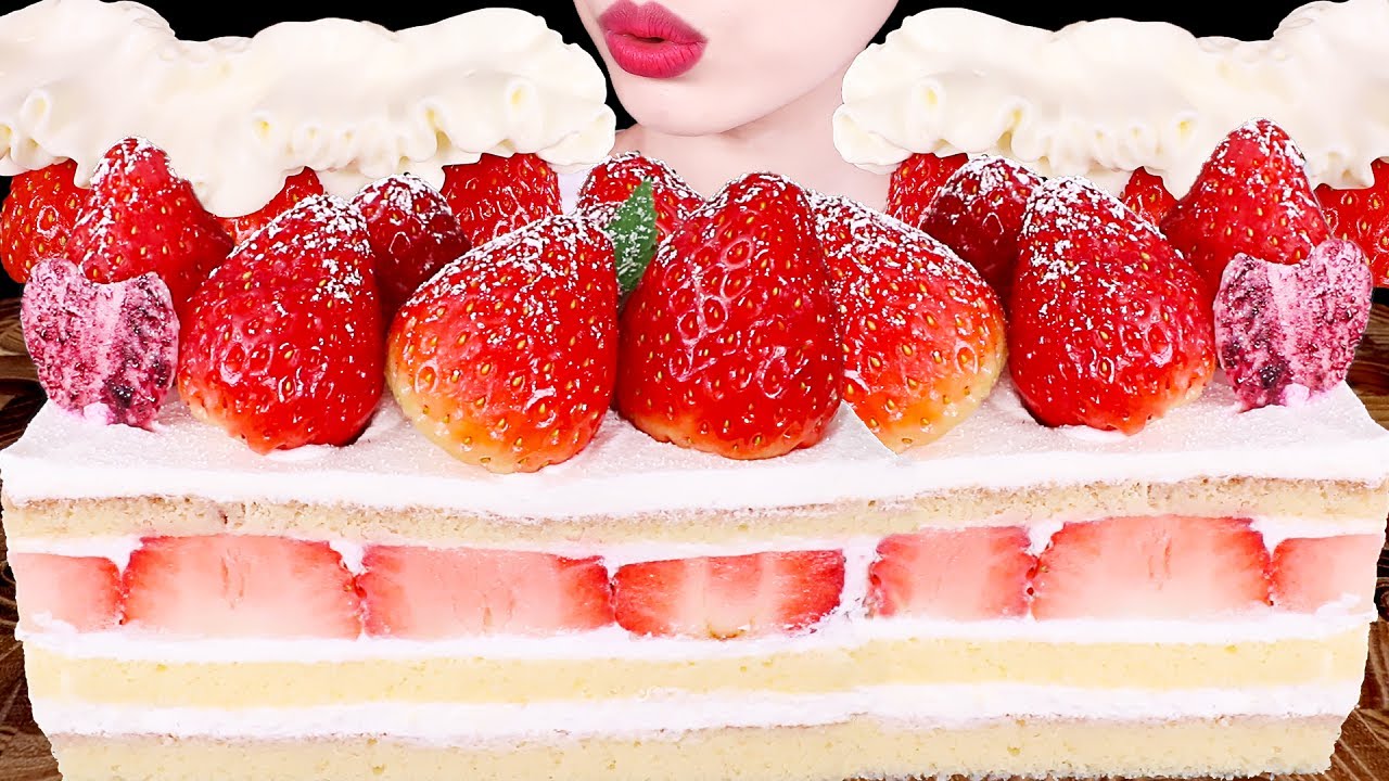 ASMR MUKBANG｜STRAWBERRY SHORT CAKE 딸기 생크림 케이크 EATING SOUNDS 디저트 먹방