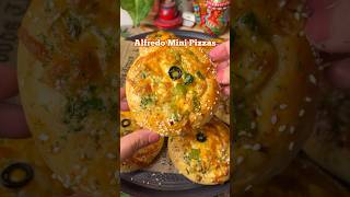 Alfredo Mini Pizzas