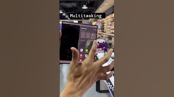 Multitasking on the Samsung Galaxy Z Fold 6: #comedy #foldablephone #zfold6 #multitasking #views
