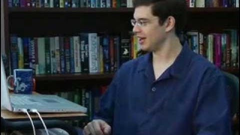 Christopher Paolini talks about Inheritance book 3 Brisingr