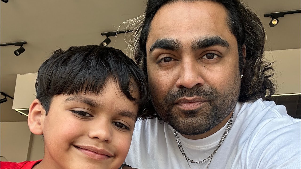 Daily Routine Vlog :- Family Trip ( part 1 ) 