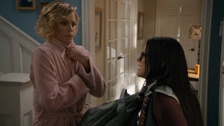 Claire Fakes Being Sick to Avoid Her Family - Modern Family