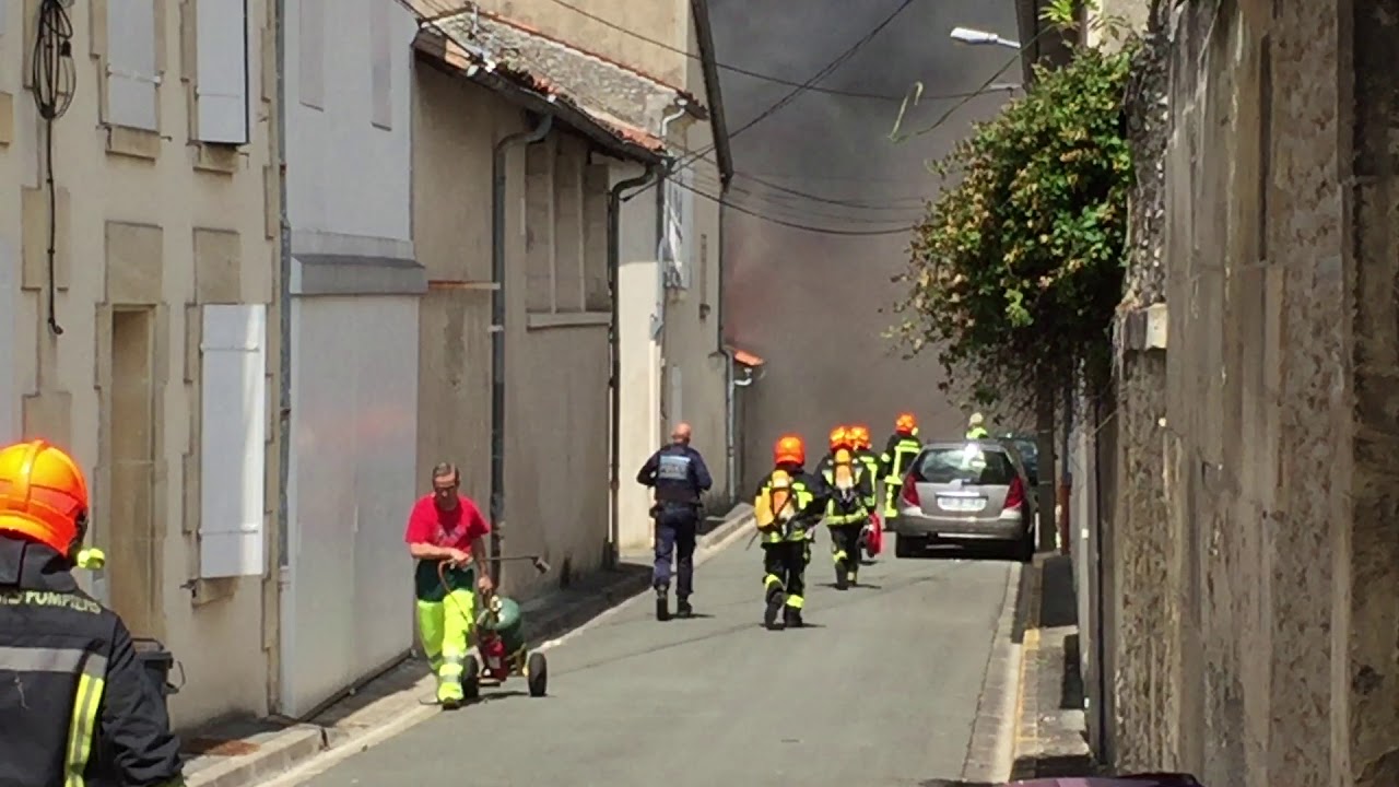 Cognac : incendie de garages rue Véron