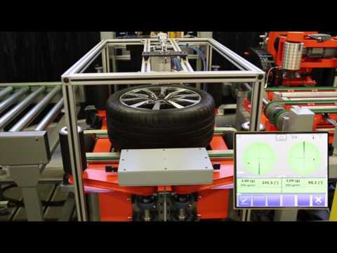 Dynamic Wheel Balancing Machine
