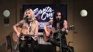 Video thumbnail of "SANTA CRUZ "We Are The Ones To Fall" Acoustic Live | Metal Injection"