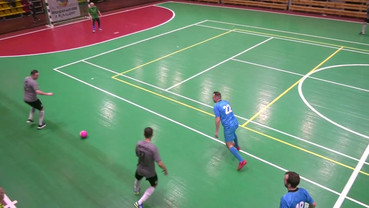 Ліга в ½ фінала 2 матч UGB FC Flashcars