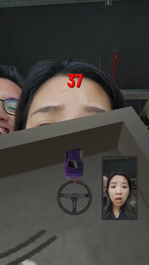 BALAPAN MOBIL SAMA BEBEB!
