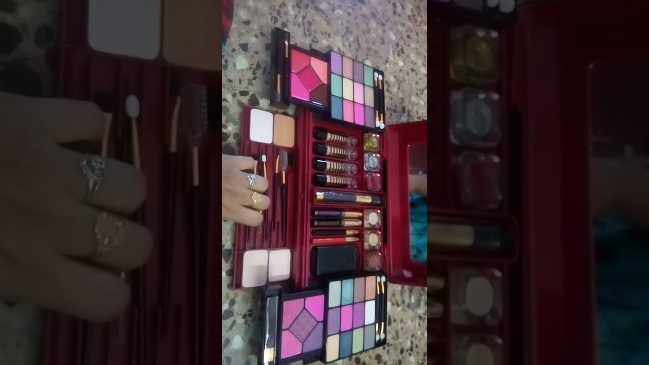 makeup kit👝 UAE product review👍 👇👇full detail check out
