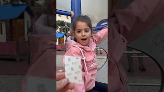 Amazing Reaction Of A Little Girl❤️