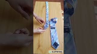 How to Tie a Tie in 10 Seconds Full Windsor Knot screenshot 1