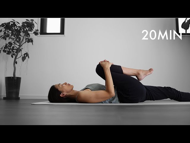 20分ヨガ｜PMSを緩和するハタヨガ - YouTube