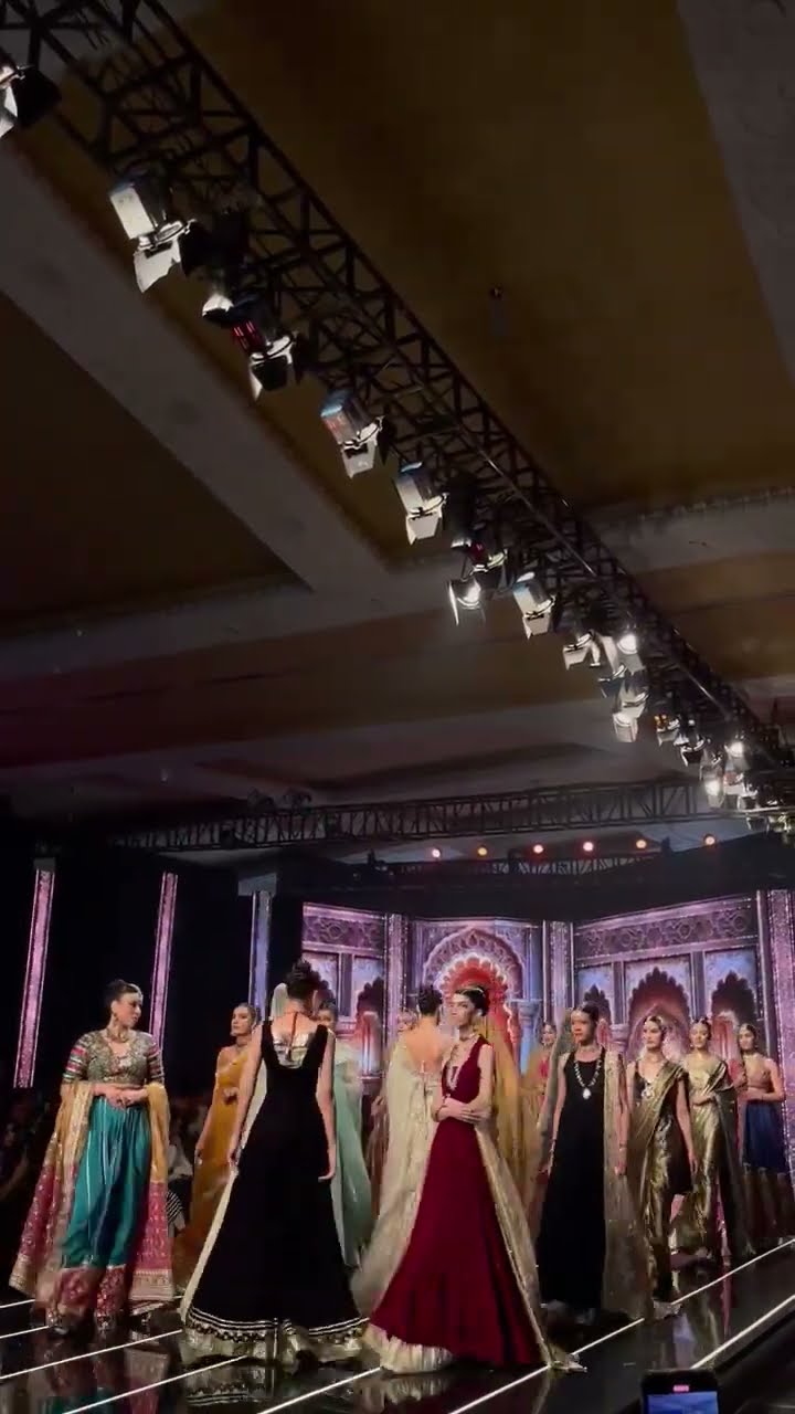 Moments On The Runway At The 22nd NEO HUM Bridal Couture Week.