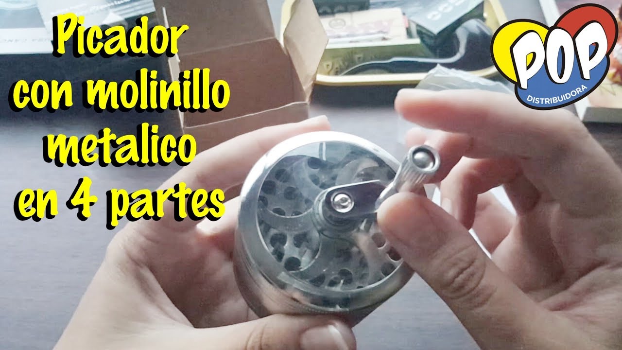 Grinder con molinillo en 4 partes (Metal)