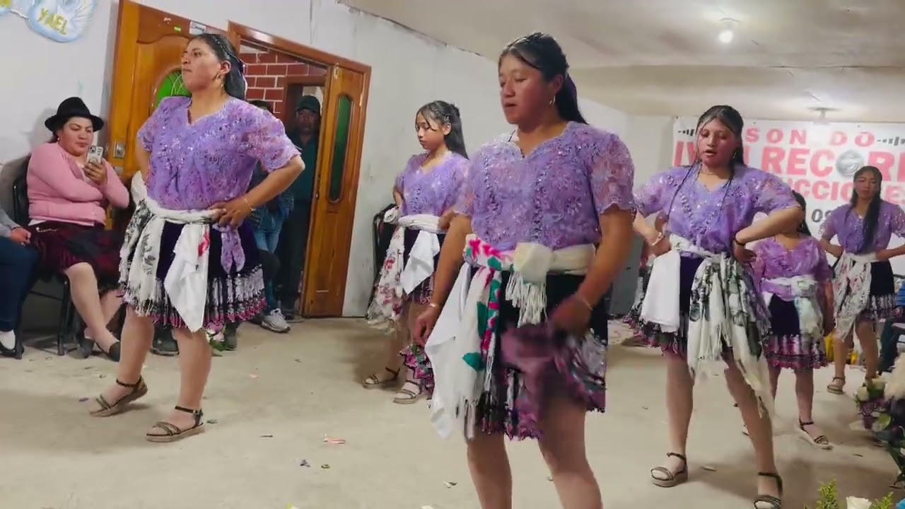 Floreras divino niño de San Pedro de Cañar 